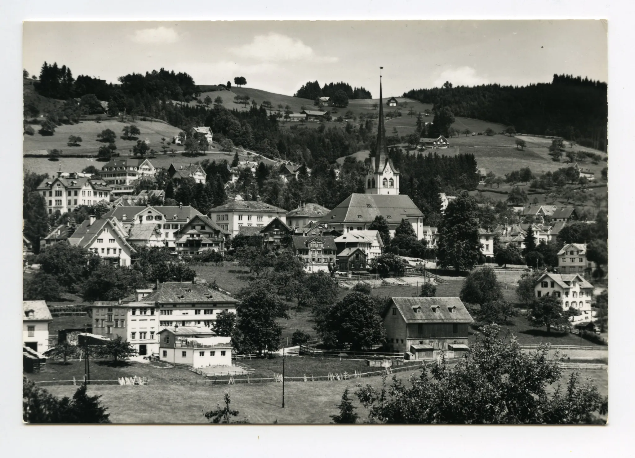 mit Bächli, Blick zum Eggen-Höhenweg (vgl. Hc.15-30)