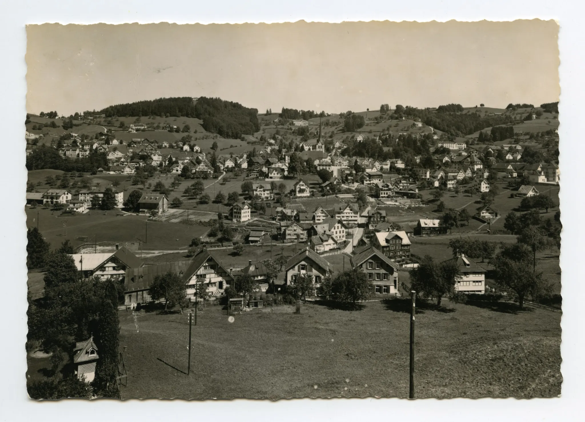 vom Schönenbüel gesehen, mit Fernblick, Bad Sonder, Krankenhaus, Bahnhof. Blick zu Frölichsegg, Schäflisegg