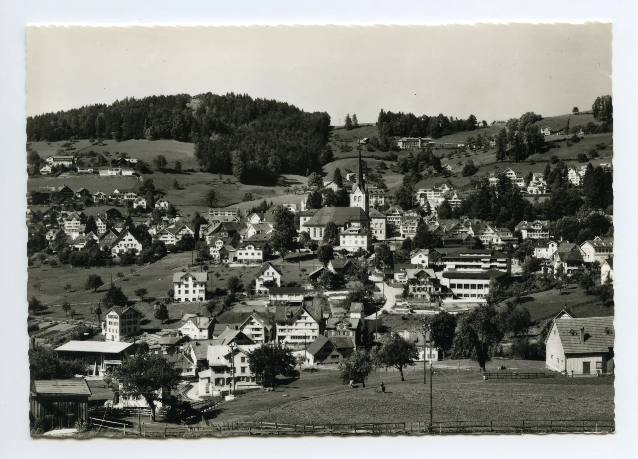 mit Bächli, Fernblick, Bad Sonder. Blick zu Frölichsegg (ohne Wirtschaft!), Schäflisegg