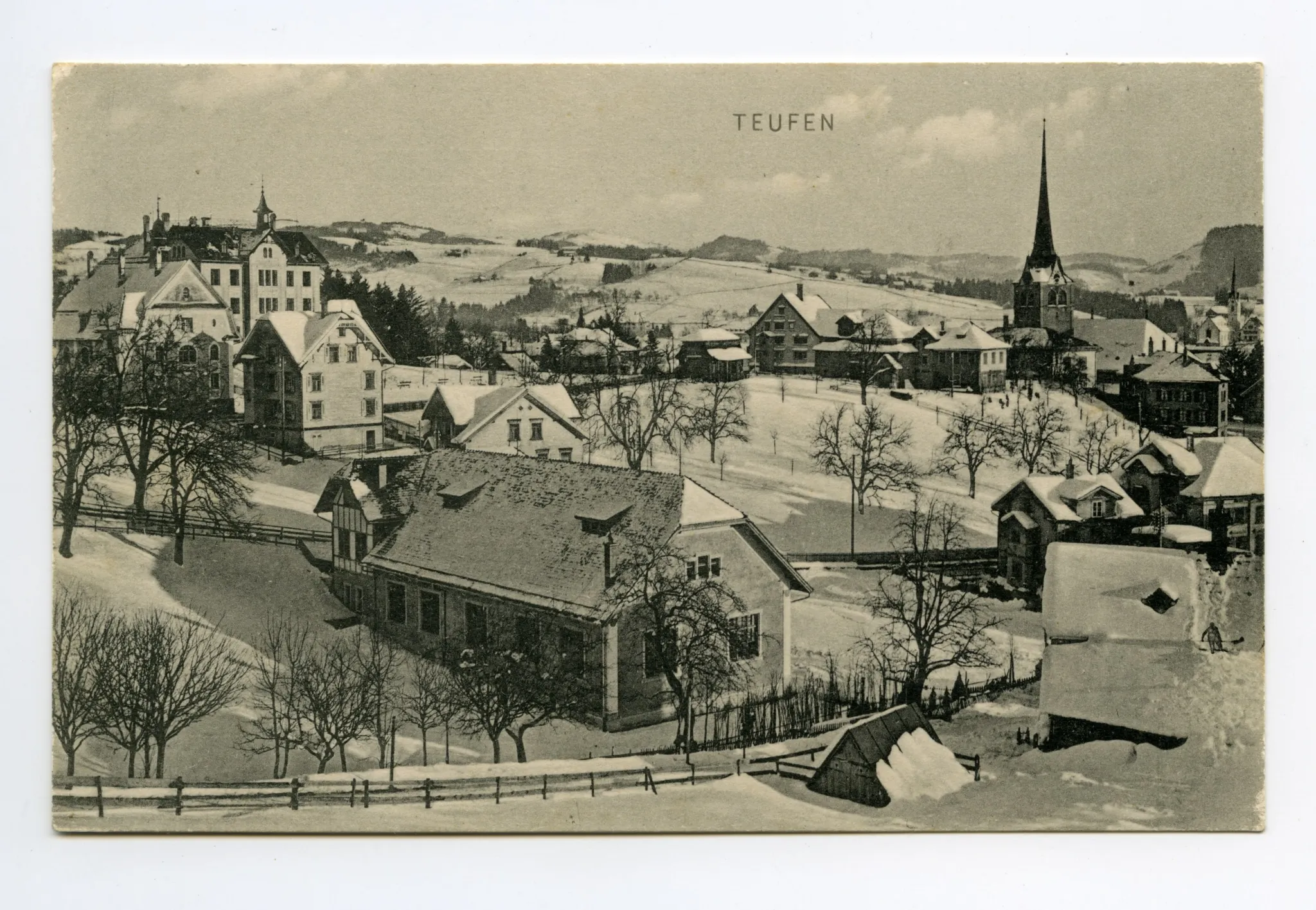 vorne alte Turnhalle, mit Hörlischulhaus und alter Kath. Kirche. Blick zum Gäbris (vgl. Hc.18-08)
