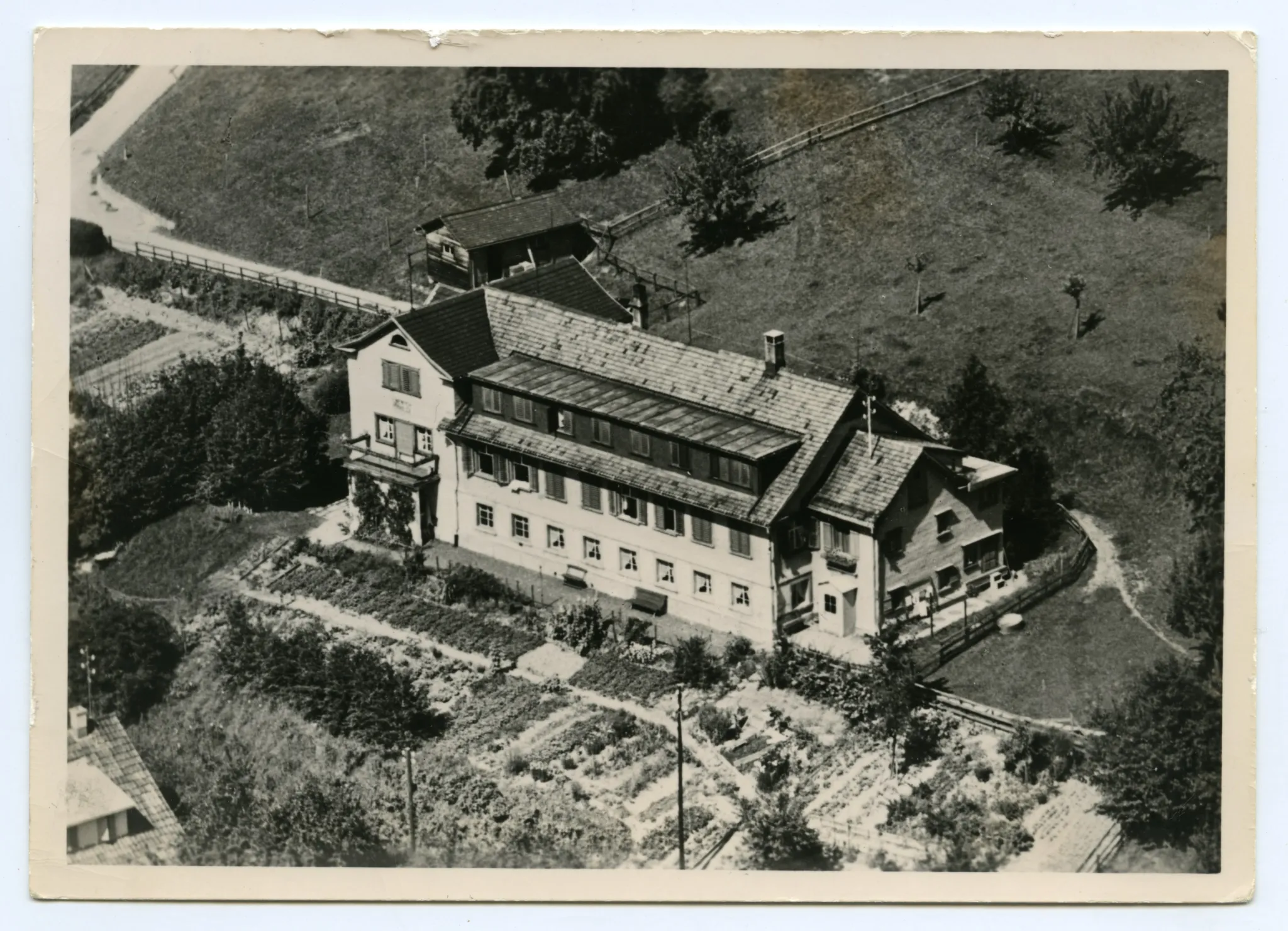 Luftbildaufnahme(vgl. Hc.08-38, identische Postkarte)