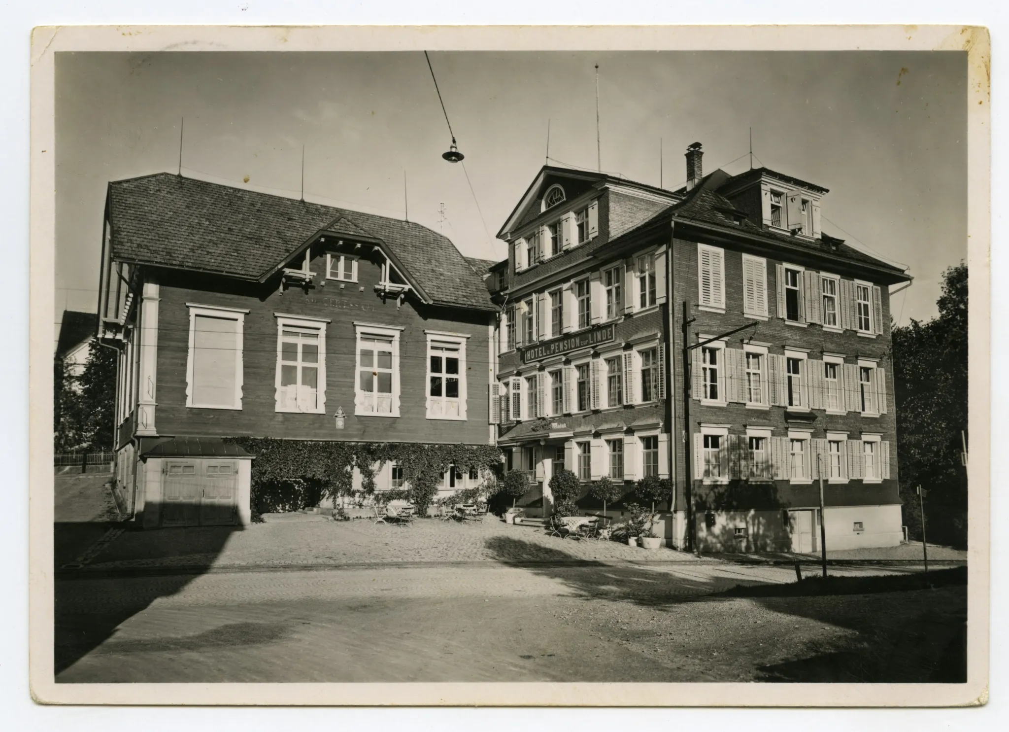 Ansicht aus Westen mit Konzertsaal