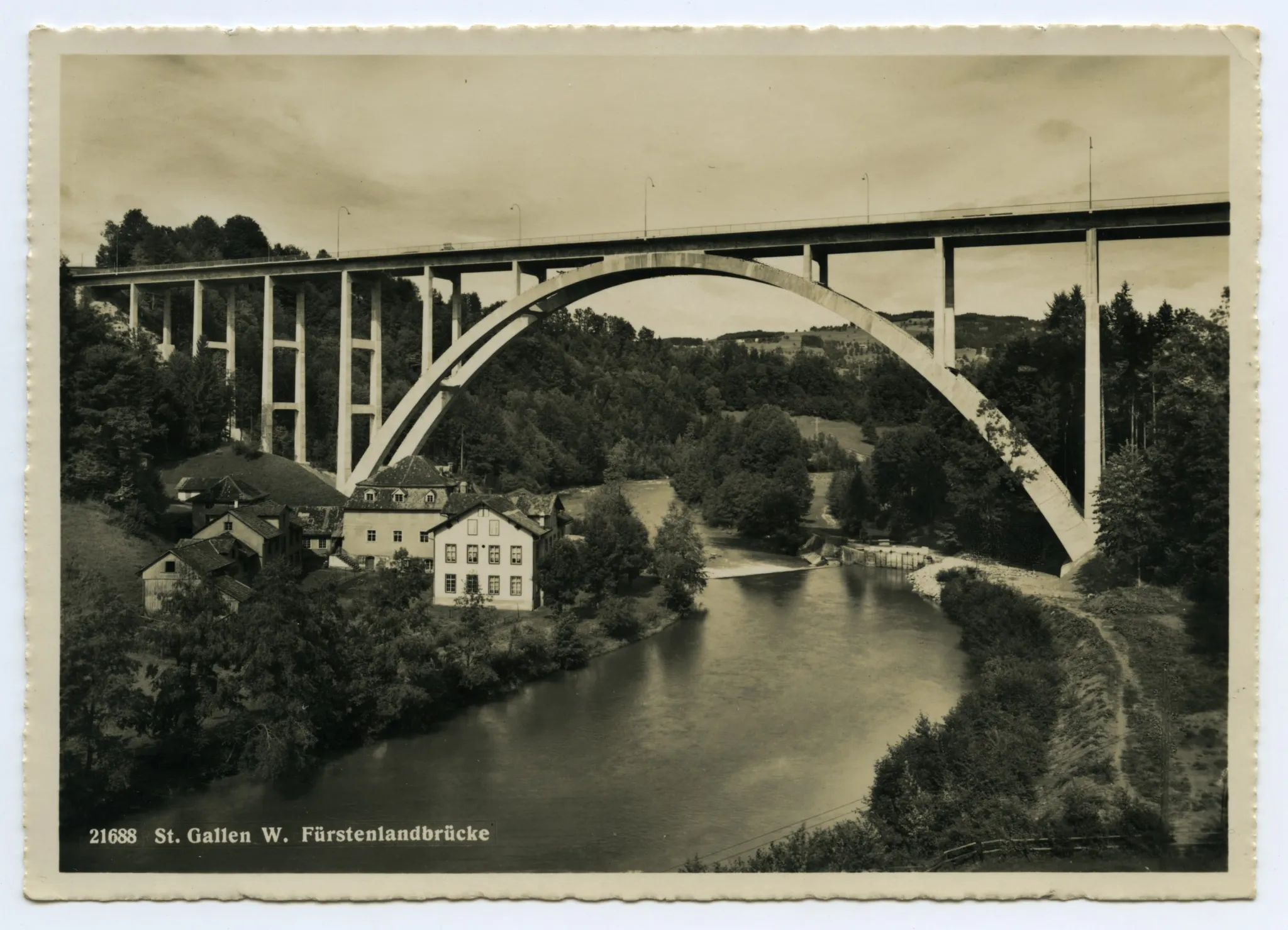 Ansicht der fertiggestellten Brücke