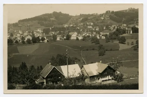 von Schlatterlehn aus. Mit Zeughaus, Bahnhof, Krankenhaus, Ebni/Lortanne z.T., Fernblick, Bad Sonder. Blick zu Frölichsegg, Schäflisegg